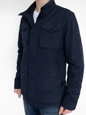 J.Lindberg Bailey Jacka - Jlindberg jacka i den populära modellen bailey, perfekt till våren! Nyskick, inga defekter. Modellen är ca 182 cm. Kontakta mig för fler frågor och funderingar! 