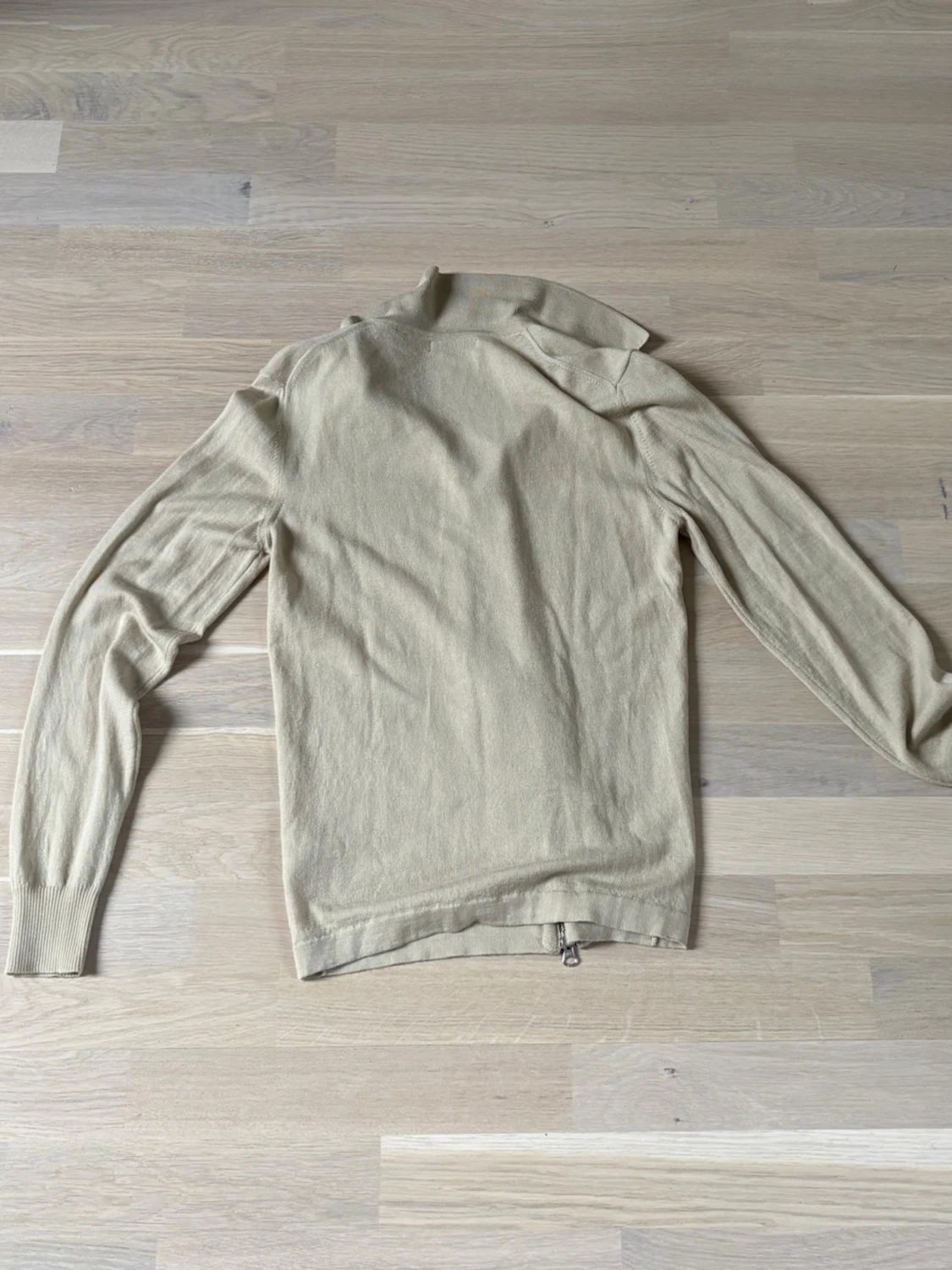 Stickad zip tröja  - 1