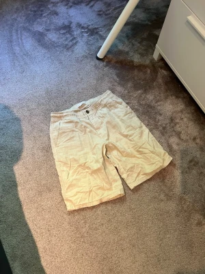 Linne short - UTFÖRSÄLJNING ‼️Zara Linné shorts | Storlek 164 | Mycket bra skick |