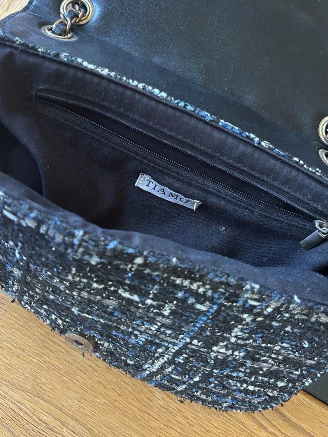 Mörkblå tweed handväska med kedja - 4
