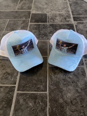 Messi Frotté keps  - Messi frotté keps, helt ny, justerbar storlek (har 2 styckna, 249kr styckpris)