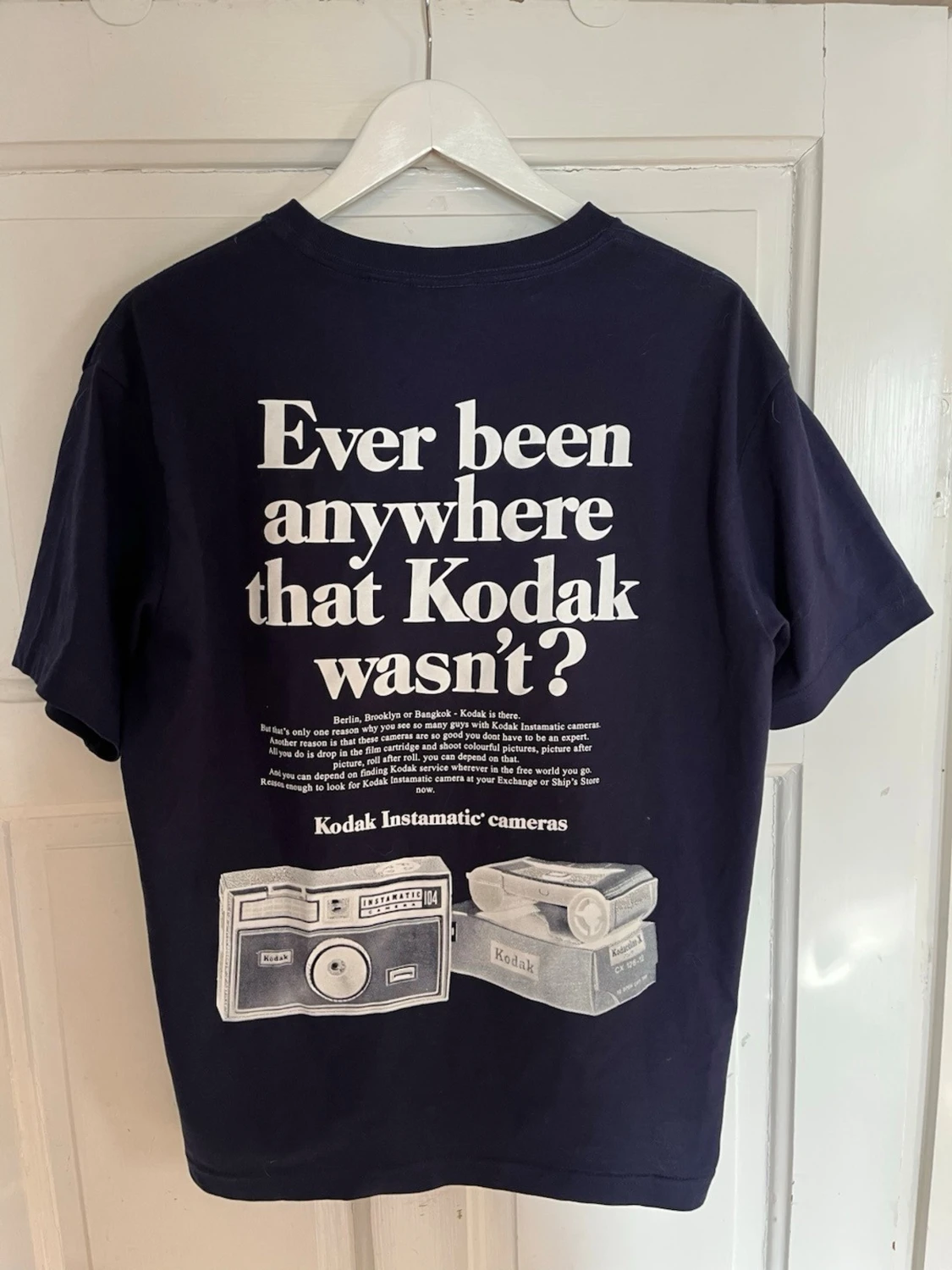 Mörkblå Kodak t-shirt med tryck