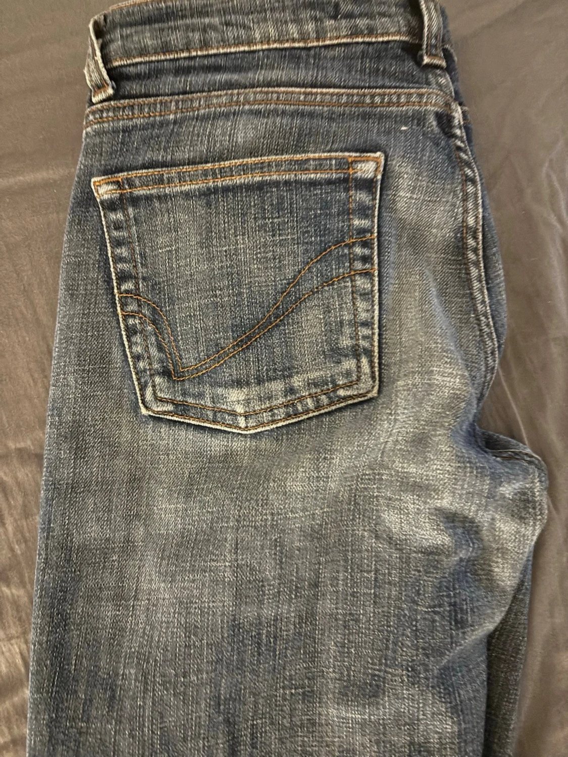 Vintage bootcut jeans från Only - 2