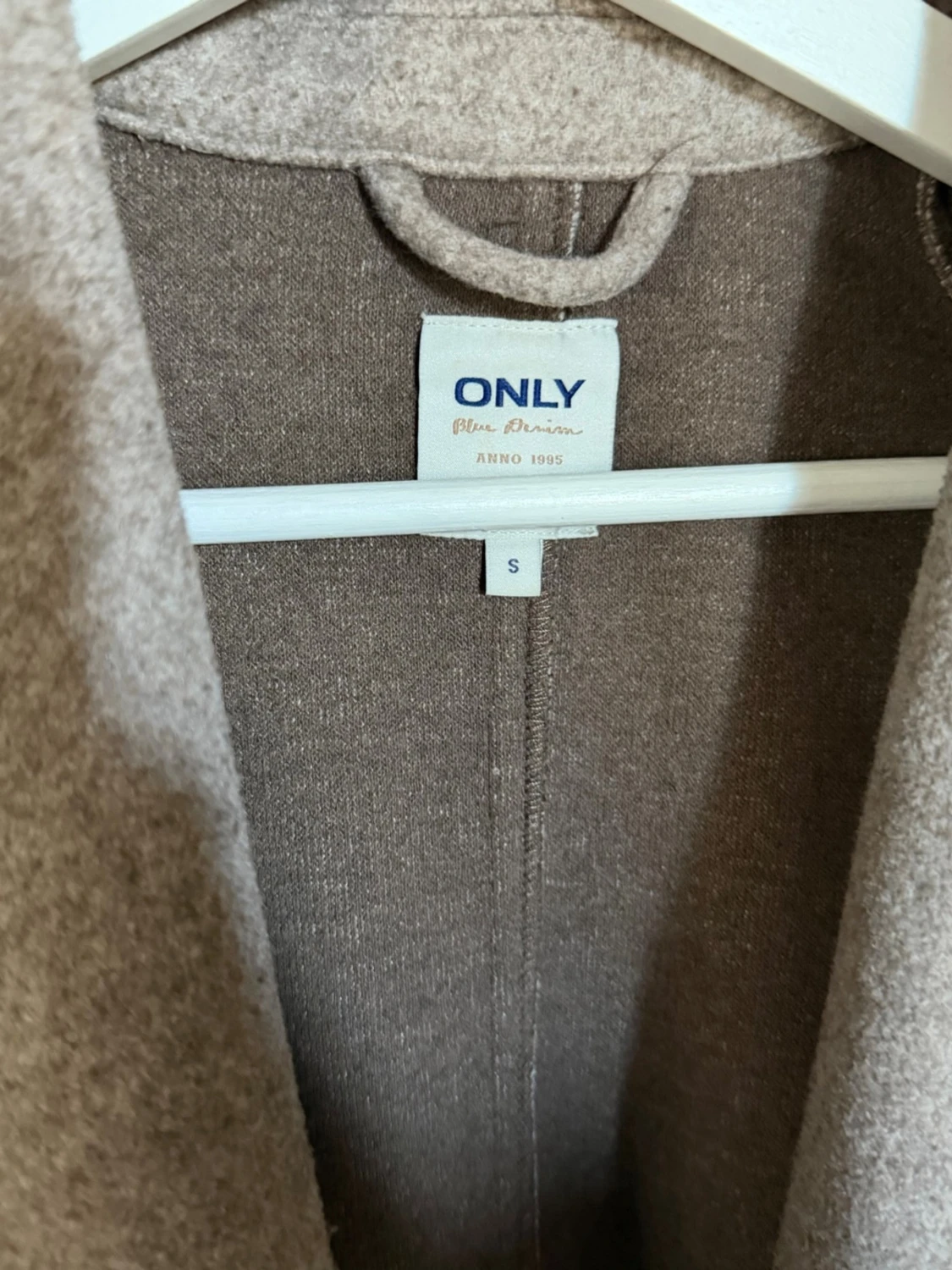 Beige ullkappa från ONLY - 3