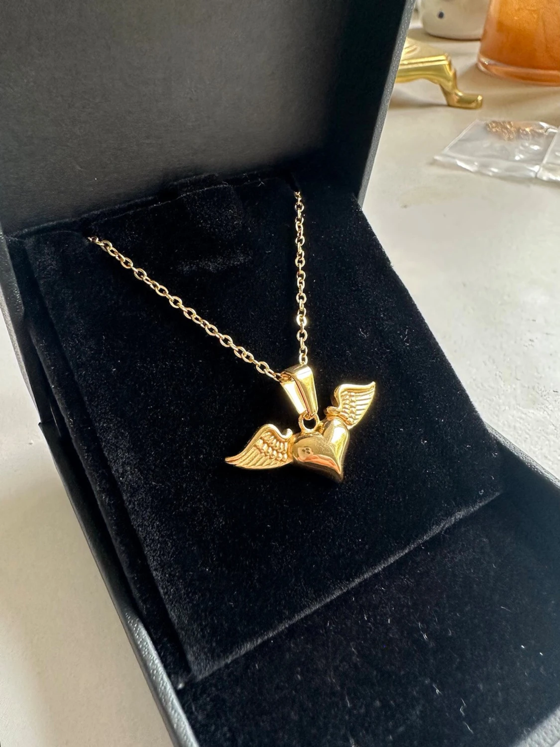 Flygande hjärta halsband  - 1