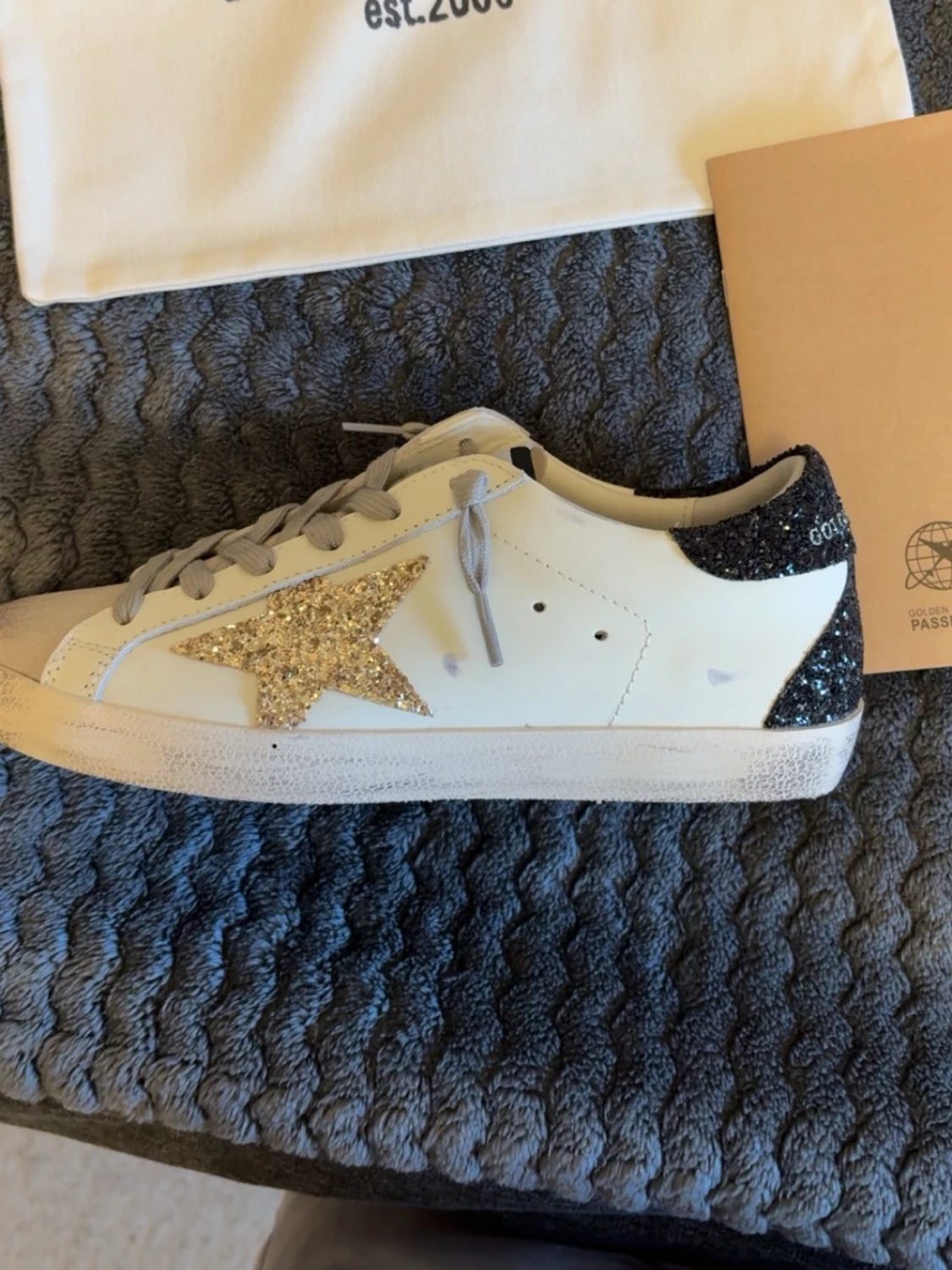 Golden Goose sneakers med glitterstjärna - 1