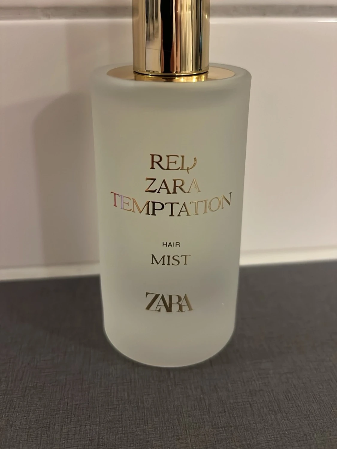 ZARA Red Temptation Hair Mist