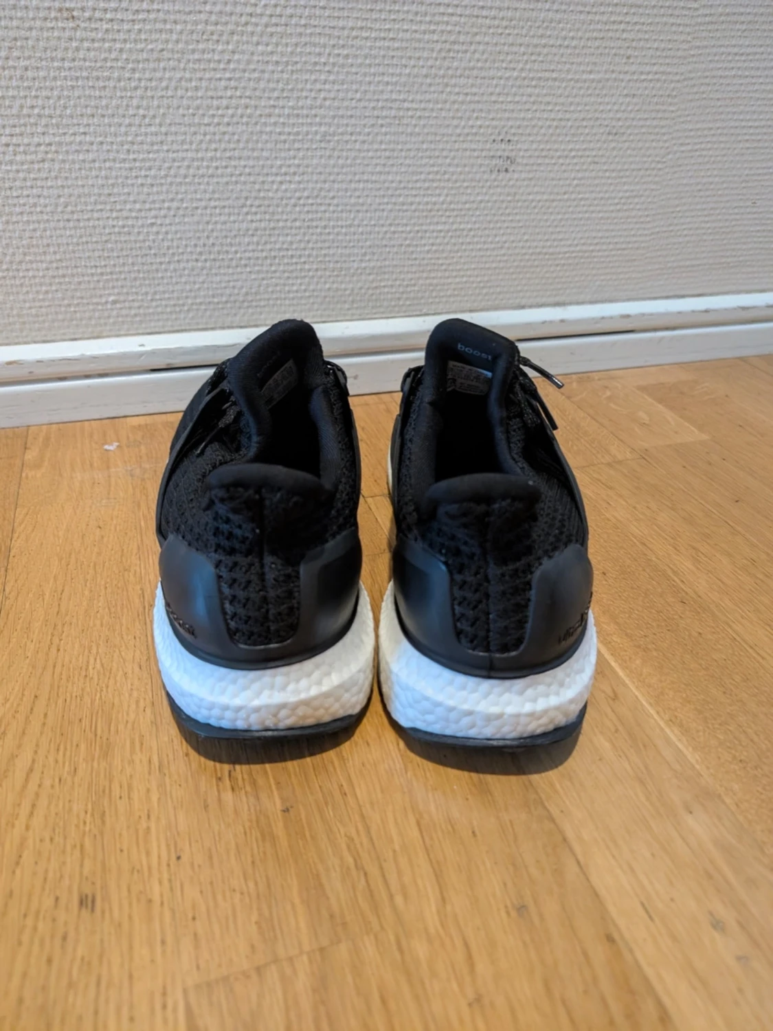 Adidas ultra boost  - 1