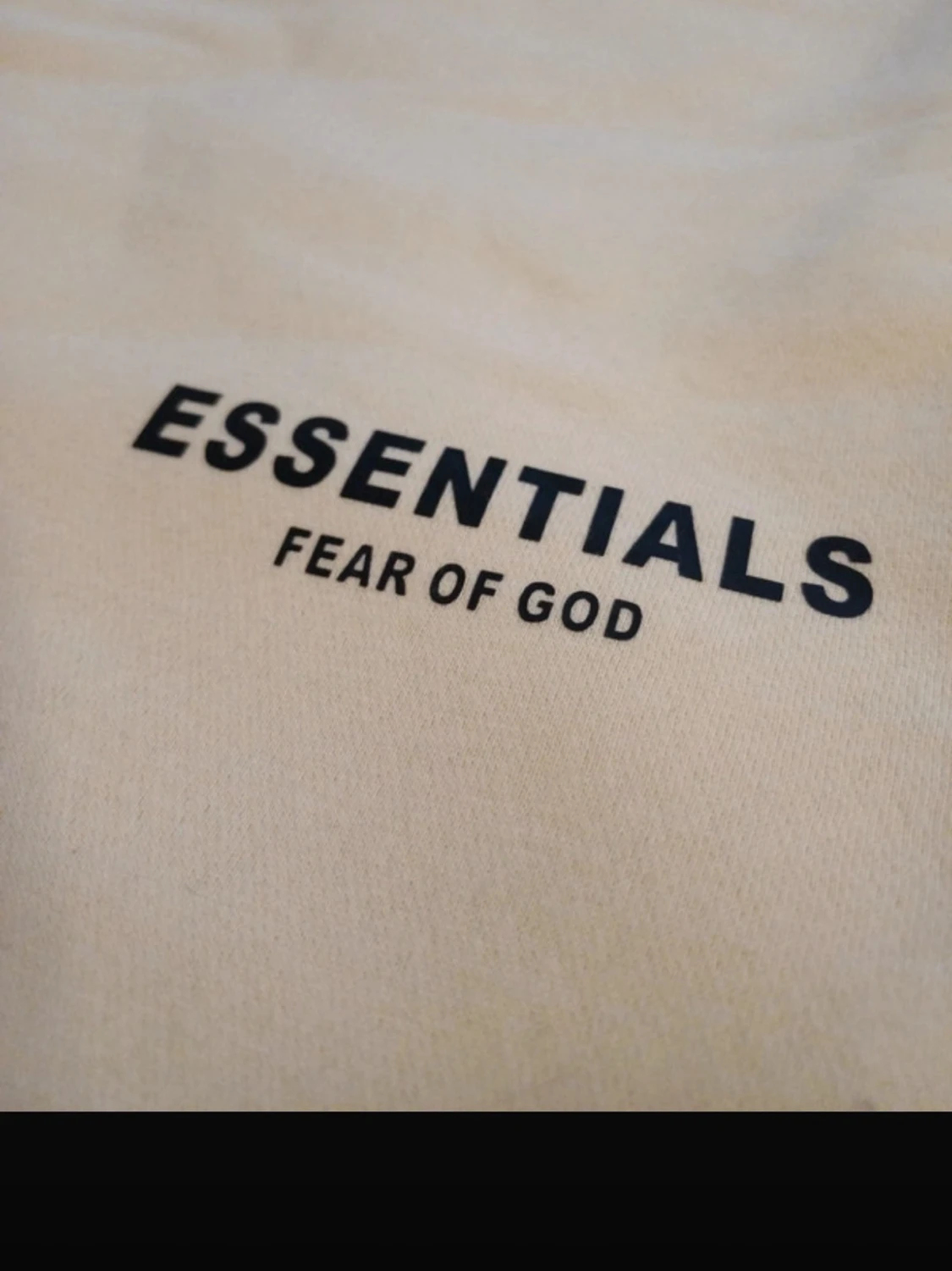 Beige shorts från Fear of God Essentials - 1