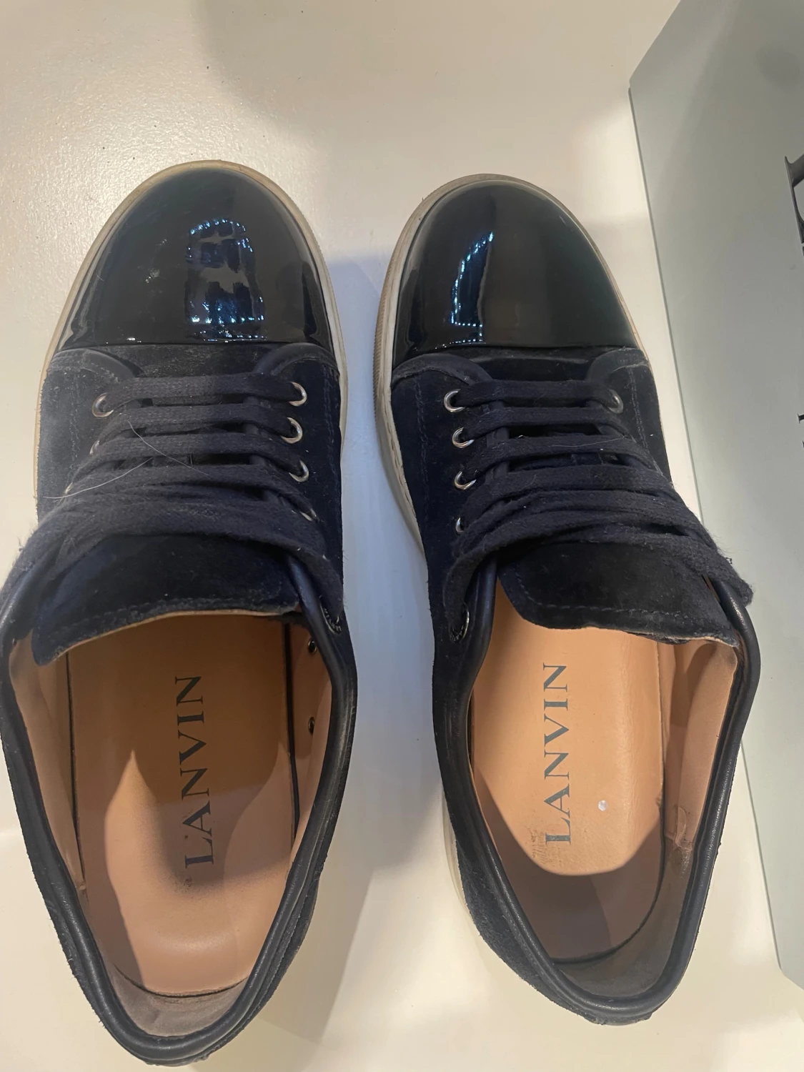 Mörkblå sneakers från Lanvin - 1