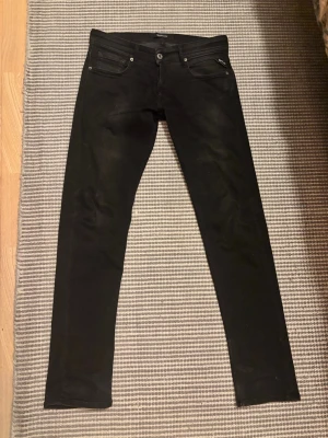 Replay Jeans  - W31 L32. Priset kan diskuteras vid snabb affär. Skriv vid frågor. 