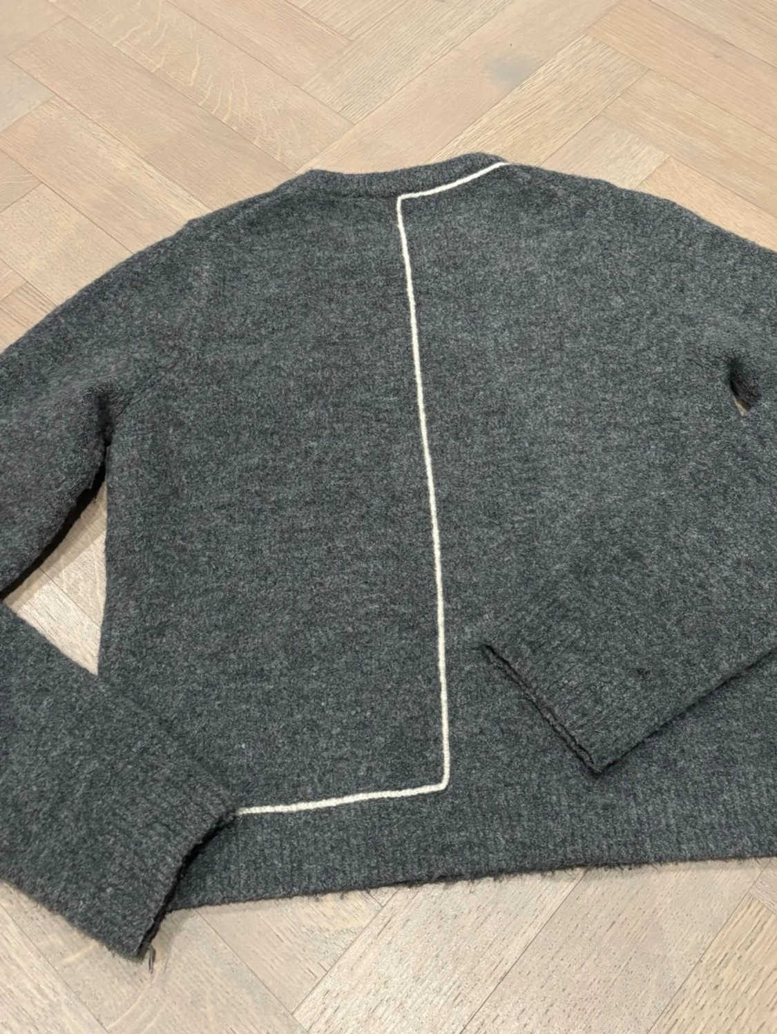 Grå stickad tröja från Zara - 1