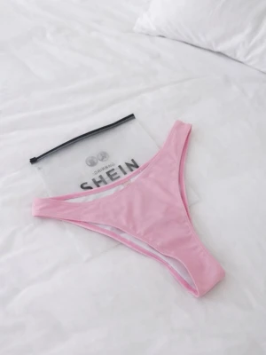 Nya ljusrosa bikiniunderdel från SHEIN, strlk S - Helt ny och oanvänd ljusrosa bikiniunderdel från SHEIN SWIM i storlek S. Dom är i 80% nylon & 20% spandex. Perfekt för sommarens strand och pooldagar! Köptes för nypris 119kr! FÖRST TILL KVARN! Mått ➙
