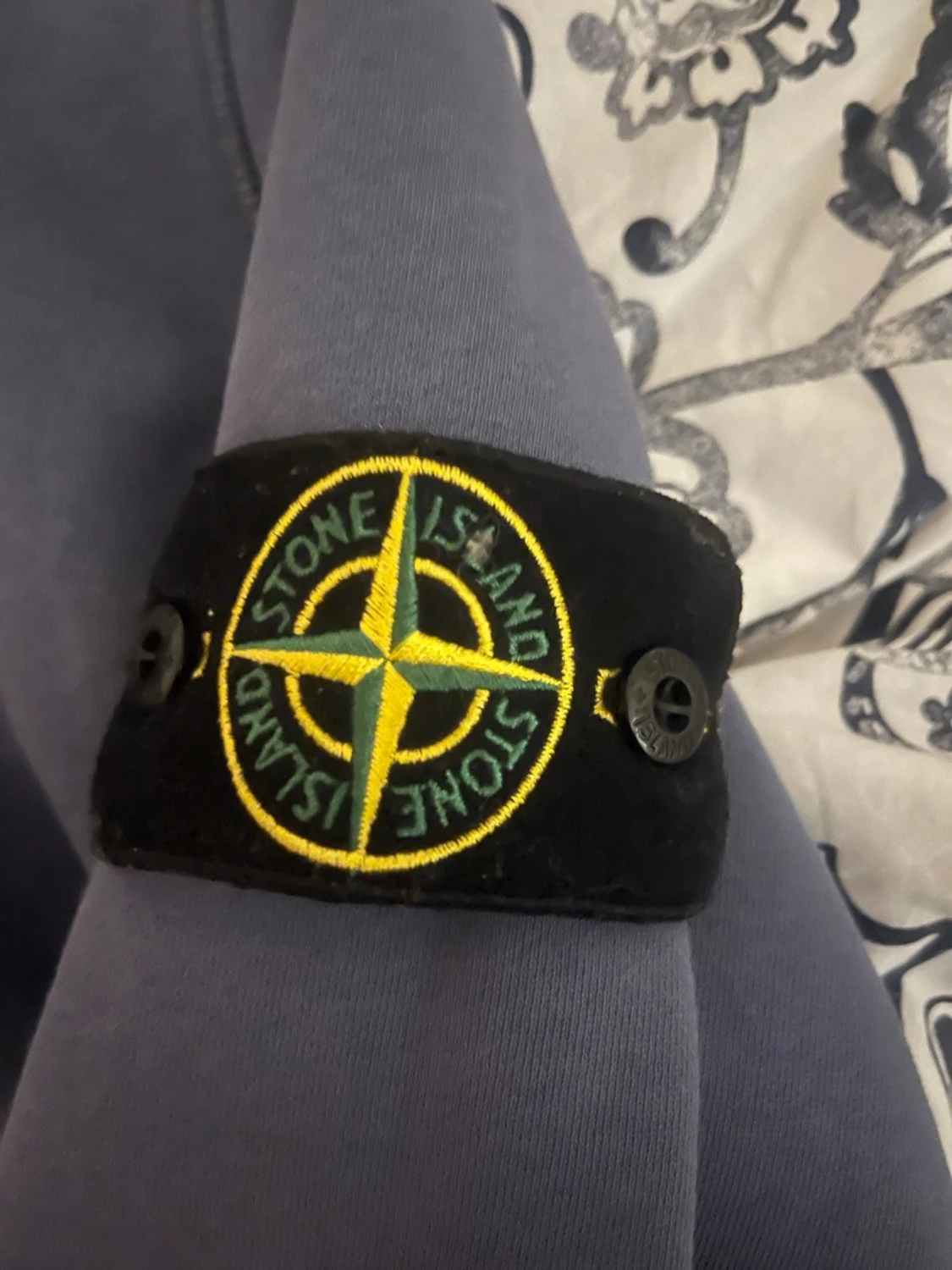 Grå sweatshirt från Stone Island - 1