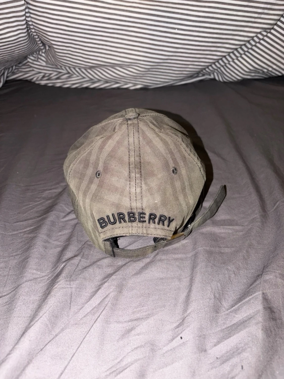 Burrberry krös - 2