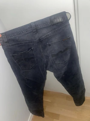Nudie jeans  - Storlek 32/32 grim Tim inga skador