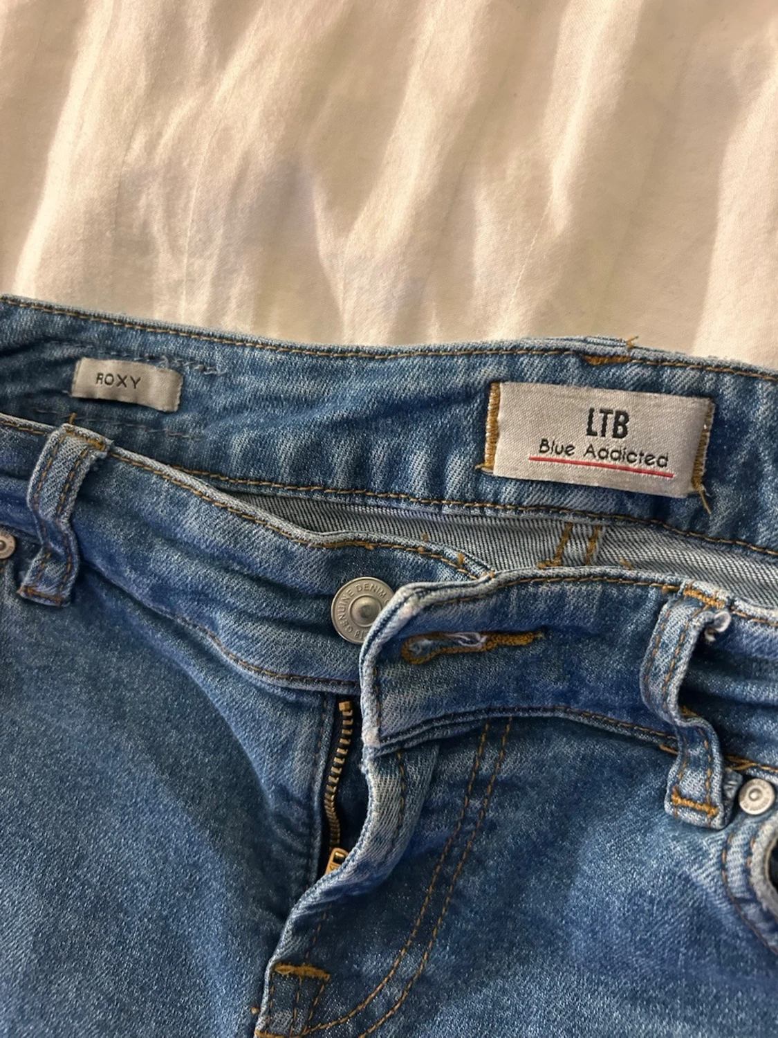 Blå bootcut jeans från LTB - 1