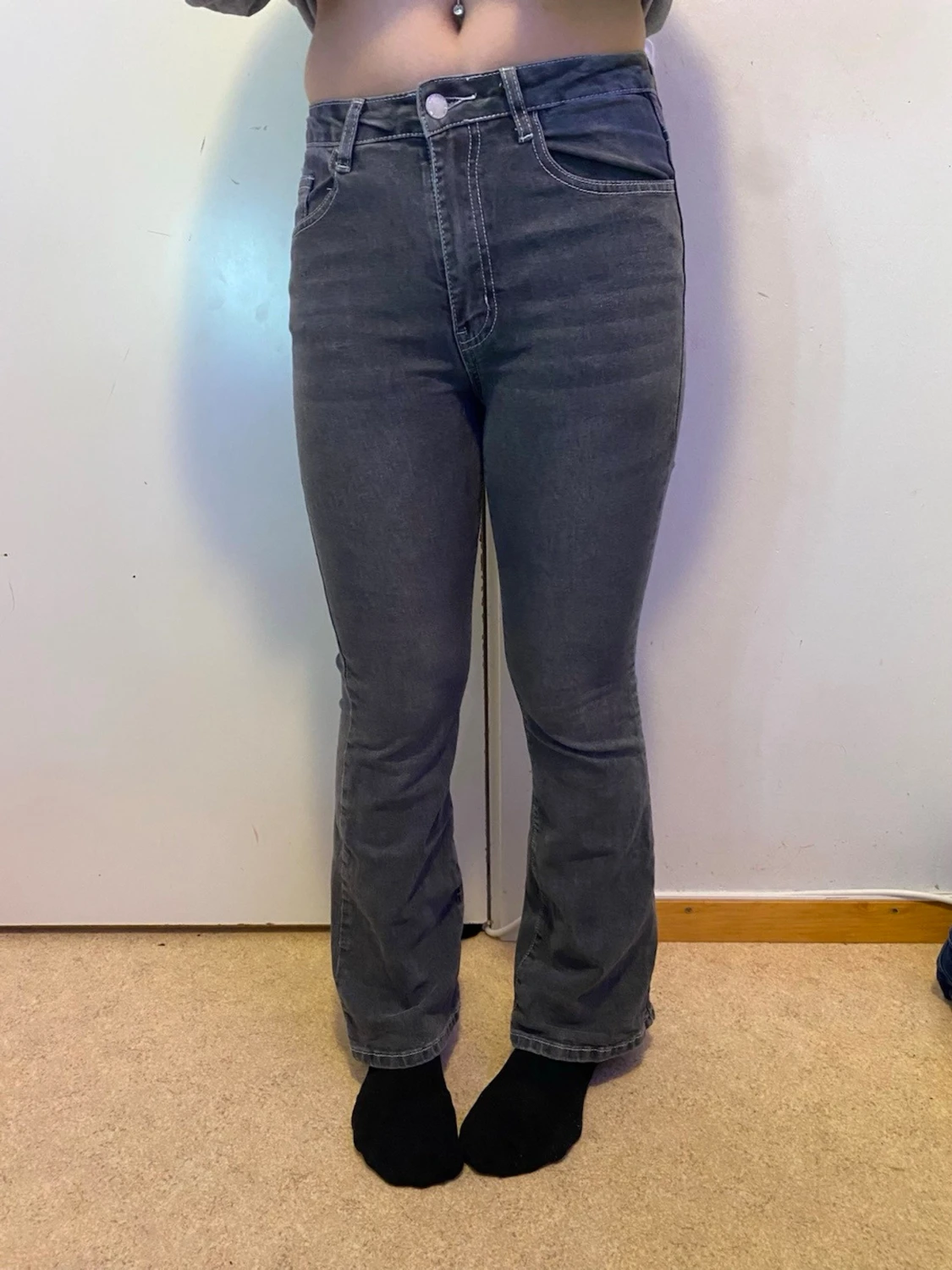 Grå/svarta jeans - 2