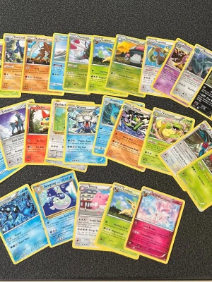 36 st Pokémonkort Rare - 36 st kort i fint skick, kan finnas skav på någon kant eller hörn. Alla är rare och alla är äkta. 
