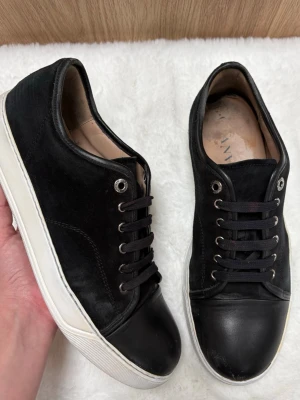 Lanvin cap toe | 43 - Det Lanvin skor (Nappa) - skick: bra! - storlek: 43 - tillbehör: inget og - nypris 6000kr - v.collection