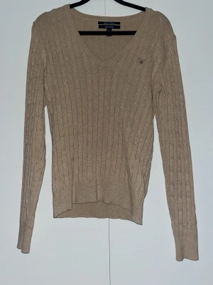 Stickad tröja (Gant) - En stickad tröja från gant i brun/beige