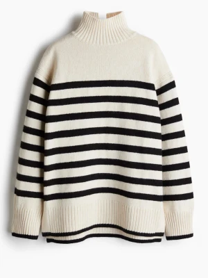 Randig stickad oversized polotröja - Randig stickad oversized polo tröja ✌🏻