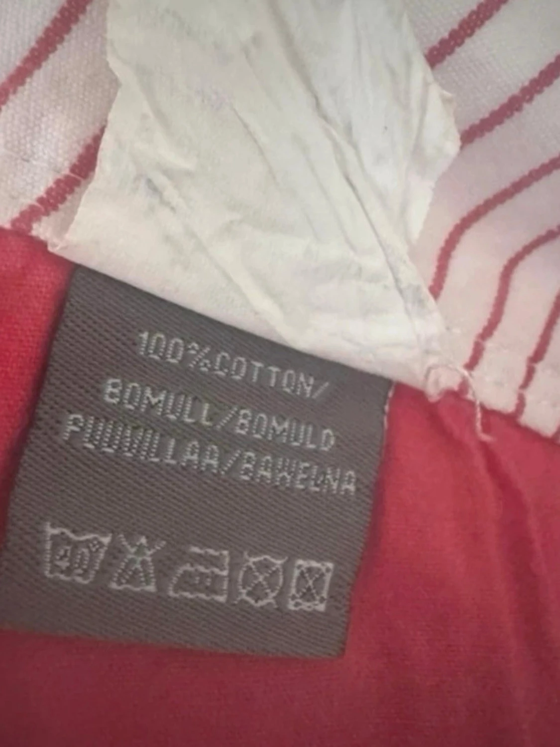 Randiga vita shorts med fickor - 4