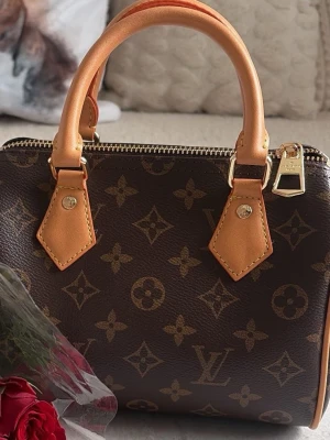 Väska speedy 20 - Otroligt fin väska i Stl 20.  🌸😍