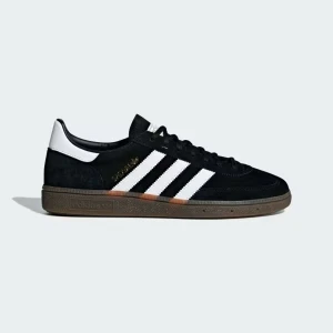 Adidas Handball Spezial svart vit sneakers - Svarta Adidas Handball Spezial sneakers. Nypris 1349 kr.