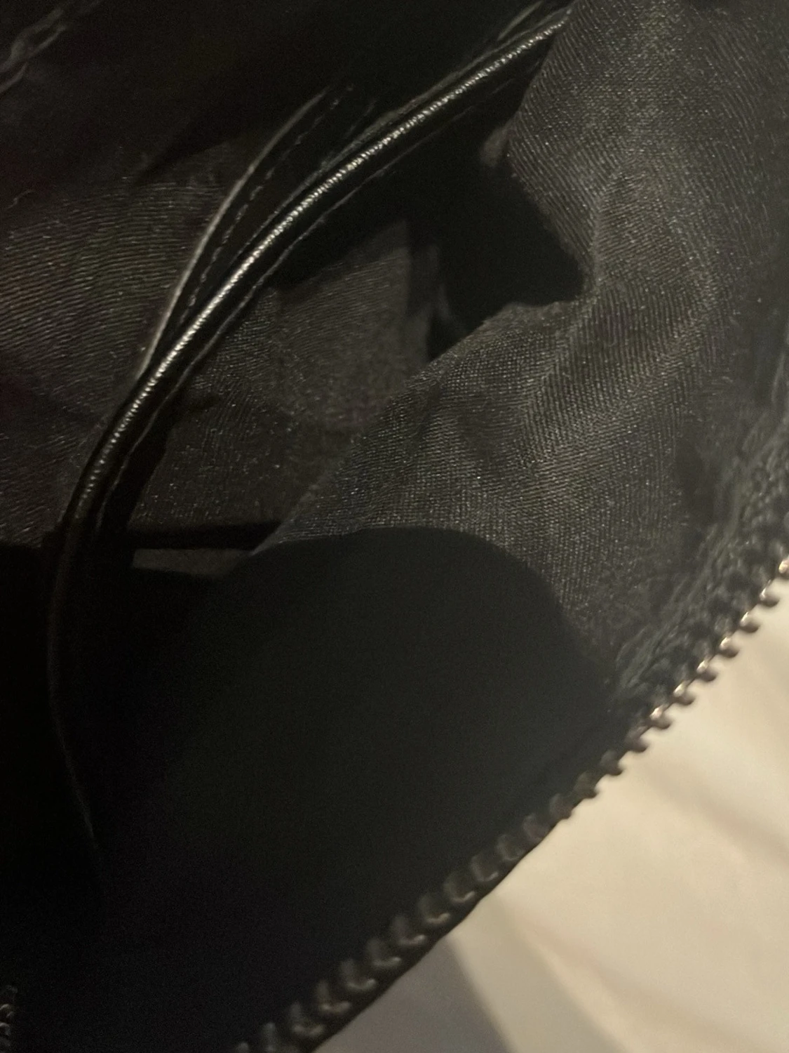 Svart valentino mesinger bag - 1