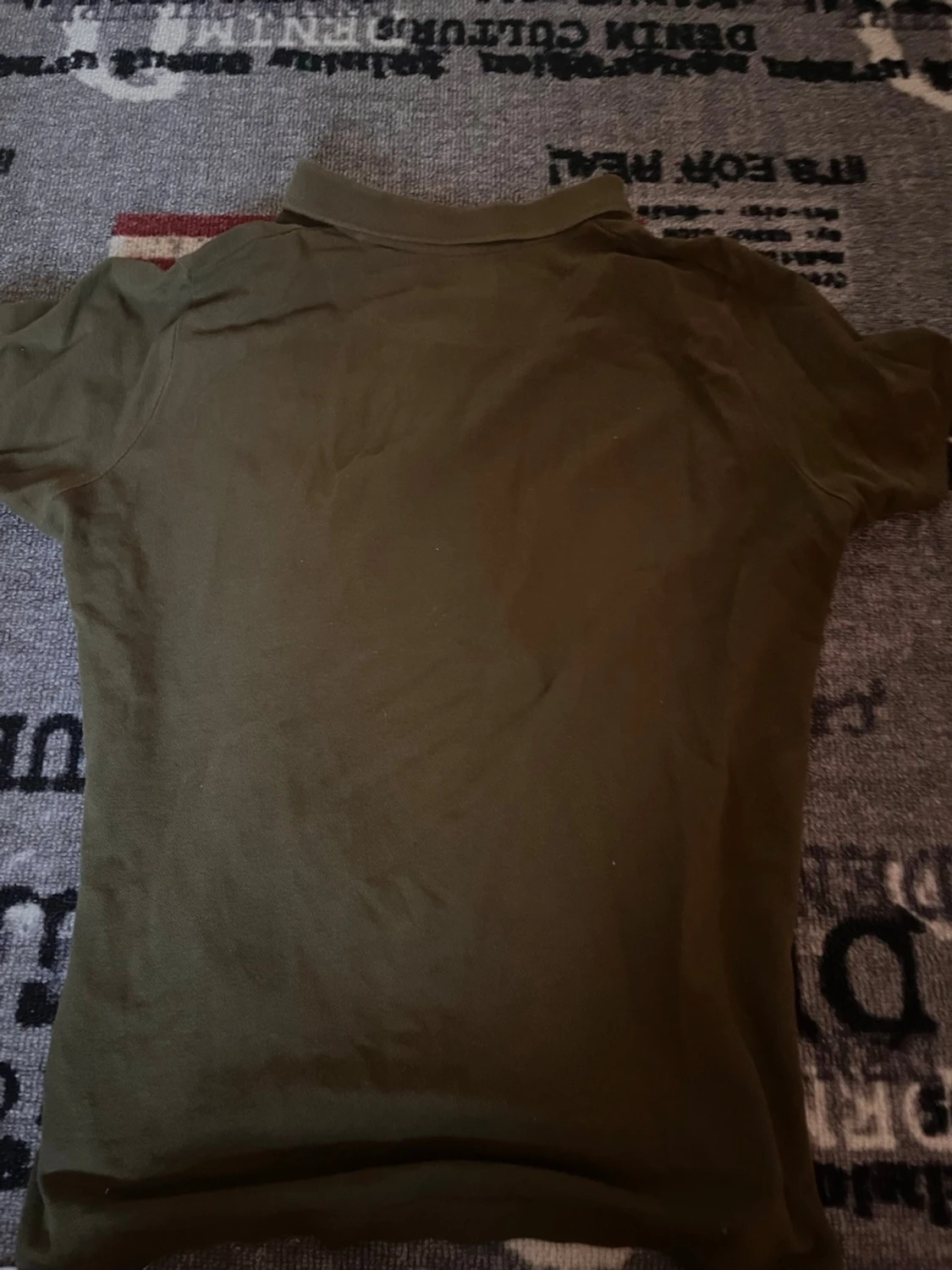Olivgrön pikétröja från Lyle & Scott - 1