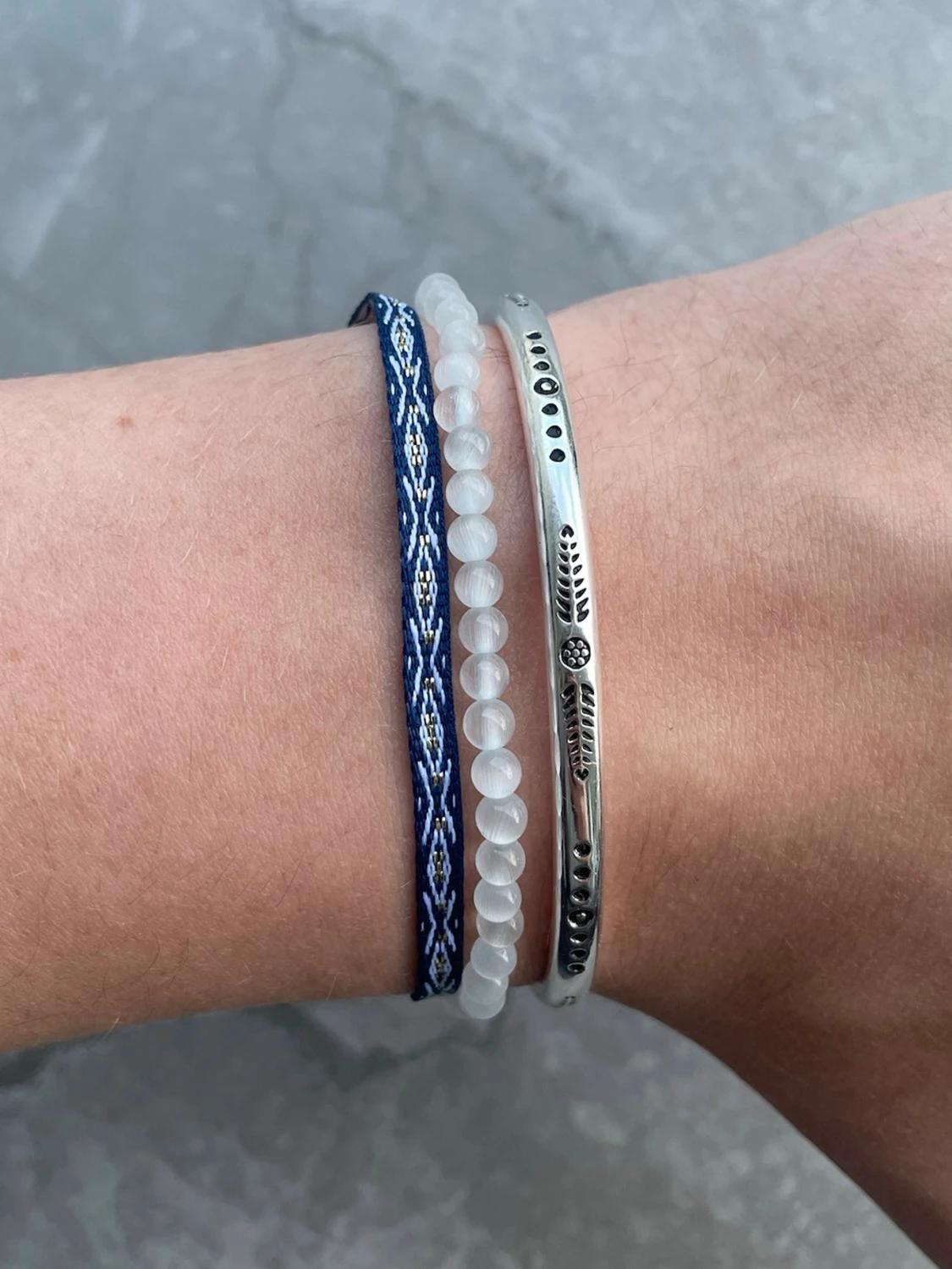 Armbands set