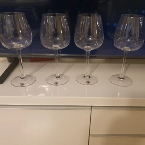 Retro IKEA Rödvinsglas 4 st. - Retro IKEA Rödvinsglas, 2 olika motiv