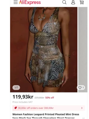 SÖKER sommar klänning - SÖKER denna fina klänning i minsta möjliga strl, om det är S eller Xs!! Hann kolla ut den på hemsidan ett tag innan den blev slutsåld, om någon har den här, skriv gärna till mig💞