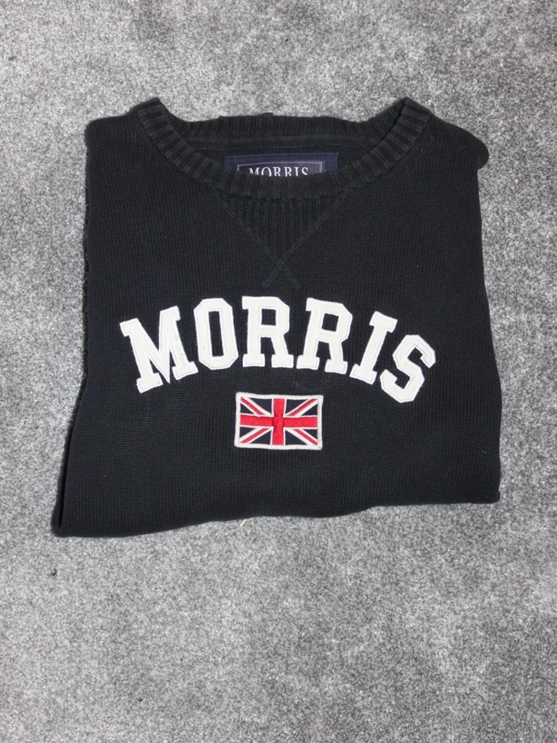 Svart tröja från Morris med tryck - 1