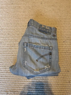 Dondup George Jeans - Skicket är 8/10! Storleken är w31. Kontakta gärna vid frågor🙌