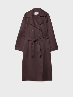 Brun trenchcoat från Stradivarius  - Snygg brun trenchcoat från Stradivarius som är helt oanvänd med pris lapp kvar som jag köpte i Berlin