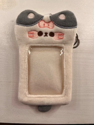 Photocard holder - Photocard holder, perfect for photocards you’d wanna display. To hang on your bag or maybe your keys