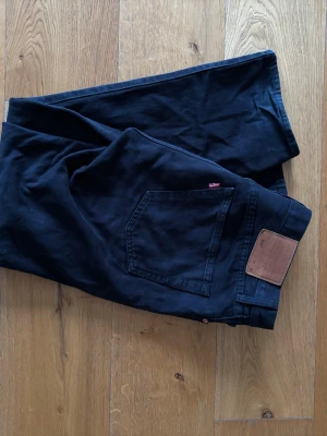 Levis 501 - Fint skick inga defekter, W32 L30, klm privat för frågor