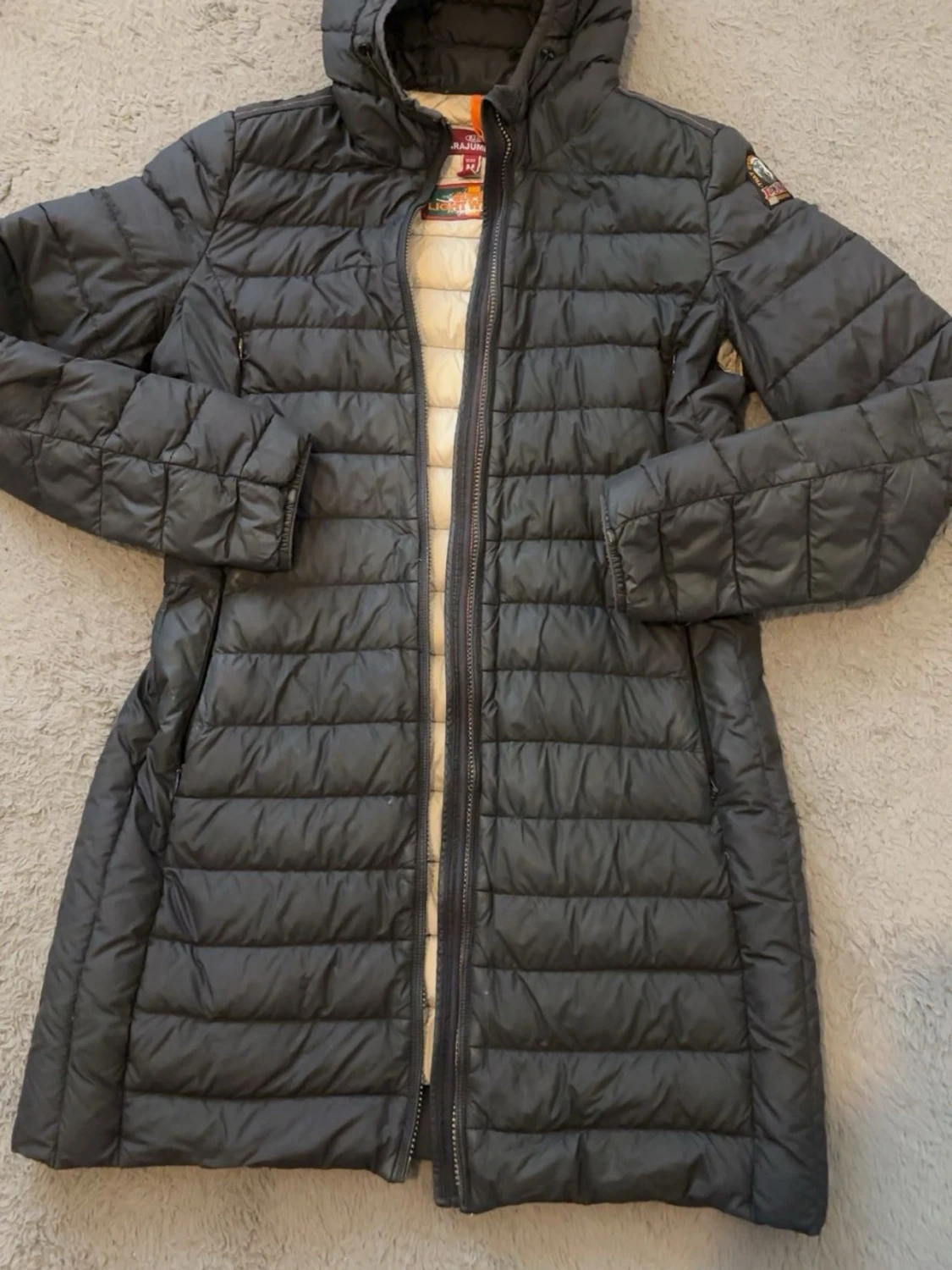 Mörkgrå lång dunjacka Parajumpers - 2