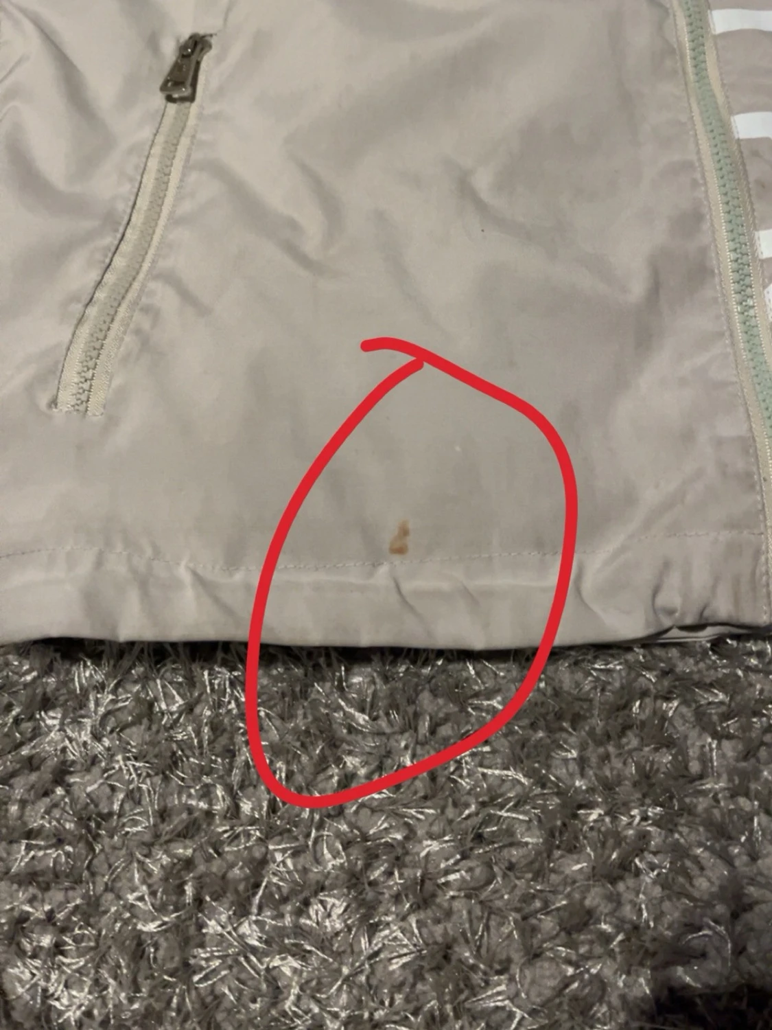 ljus grå vindjacka från Moncler - 3