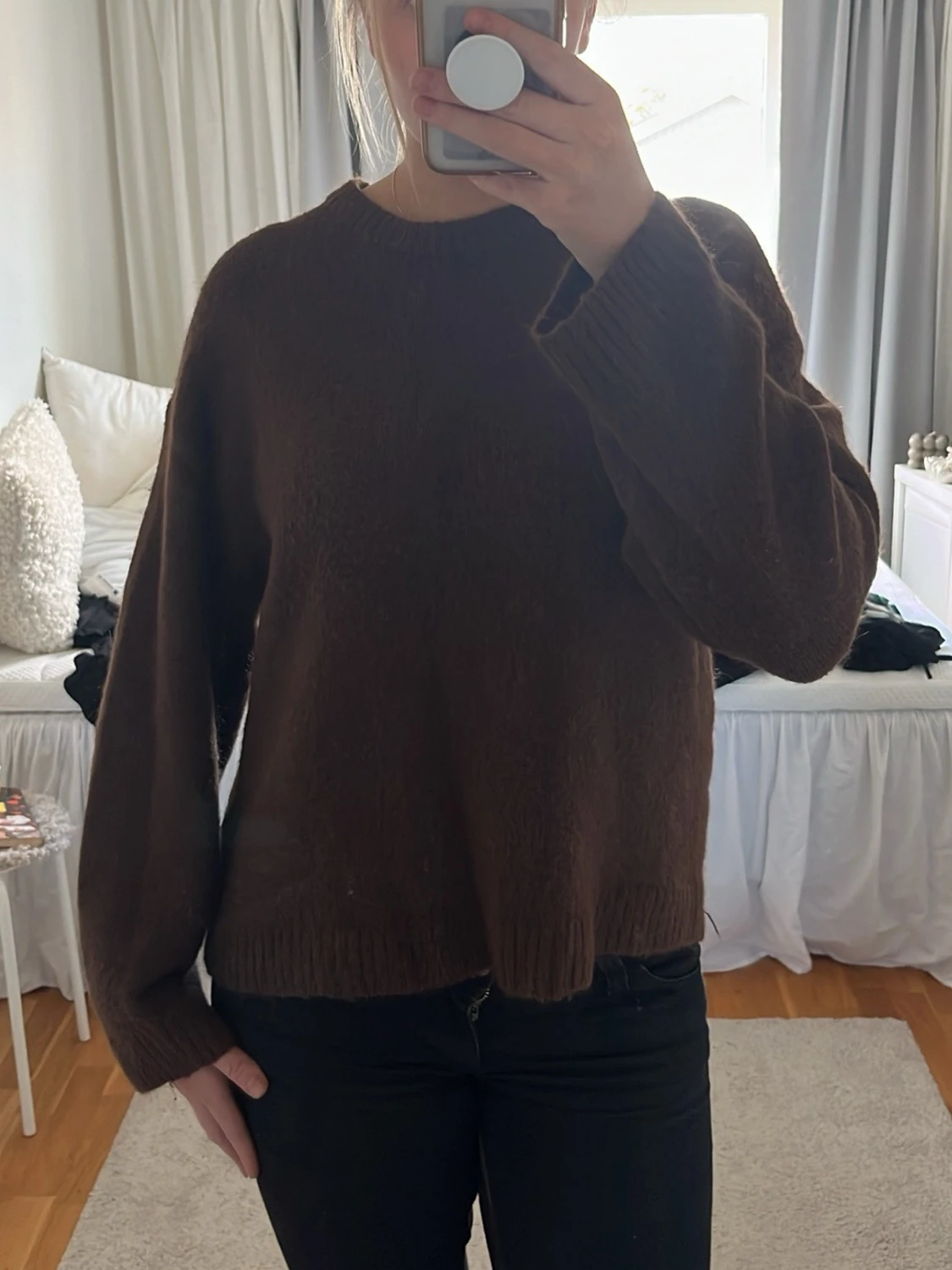 Brun stickad tröja  - 2
