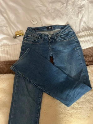 Ltb jeans  - Säljer dessa LTB jenas, storlek 32. 