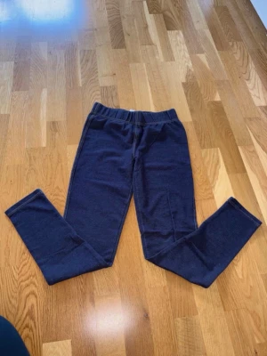 Leggings stl 158 - Leggings från Cubus i storlek 158. 