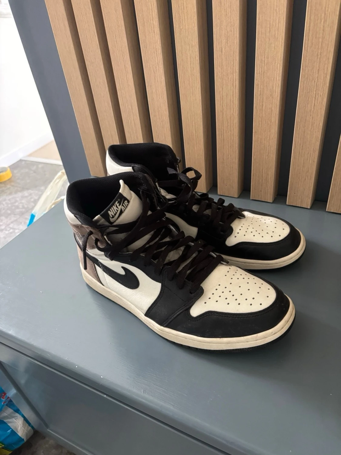 Nike Air Jordan 1 High Mocha - 2