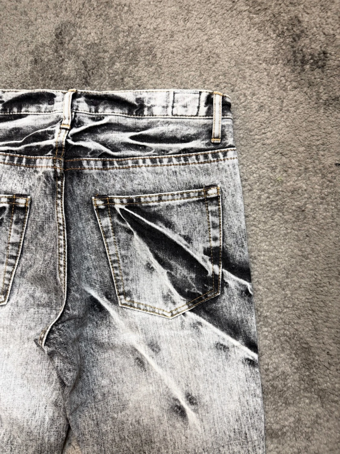 Blue Way "Ashes & Static" Denim - 3