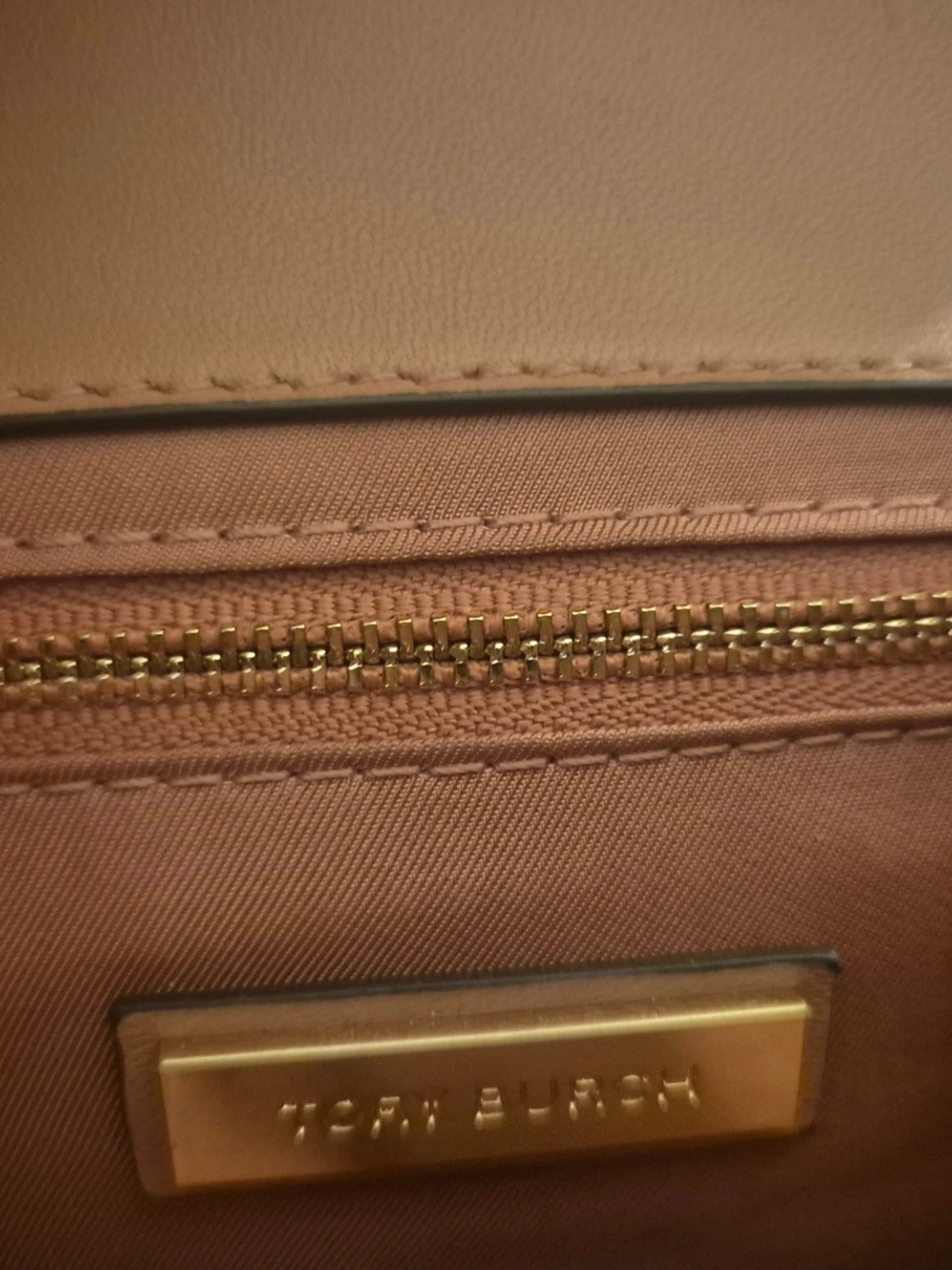 Rosa axelväska från Tory Burch - 5