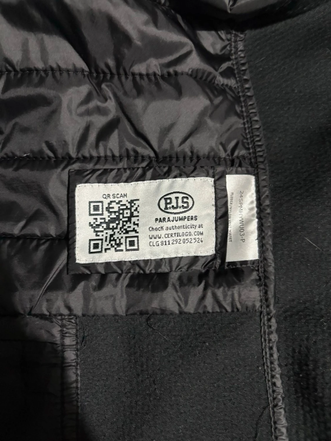 Svart dunväst från Parajumpers - 5