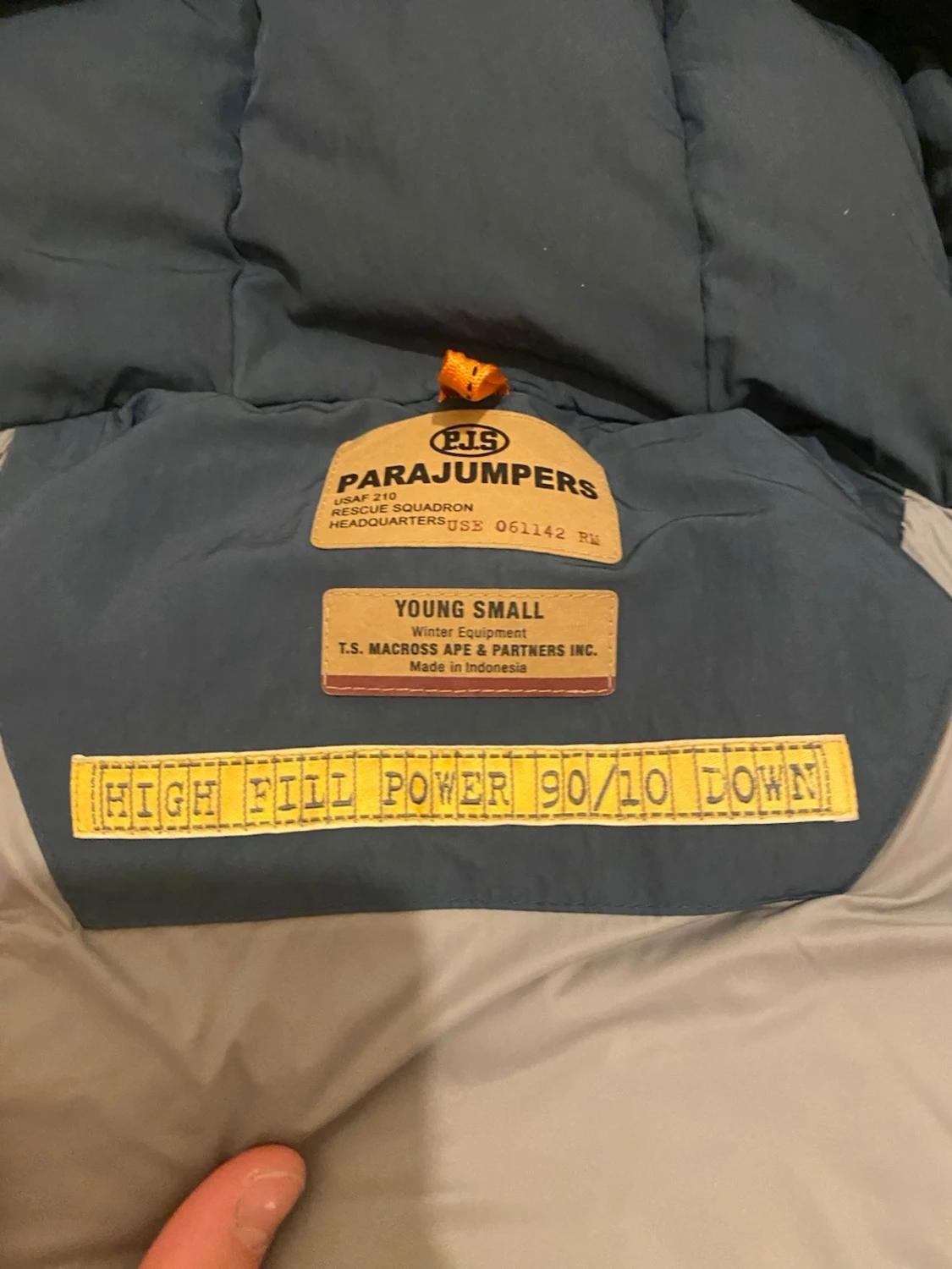 Mörkblå dunjacka från Parajumpers - 1