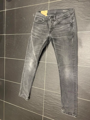 Dondup jeans george - Dondup jeans George storlek 31 mycket bra skick!